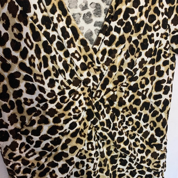 Leopard Top - Picture 5 of 6